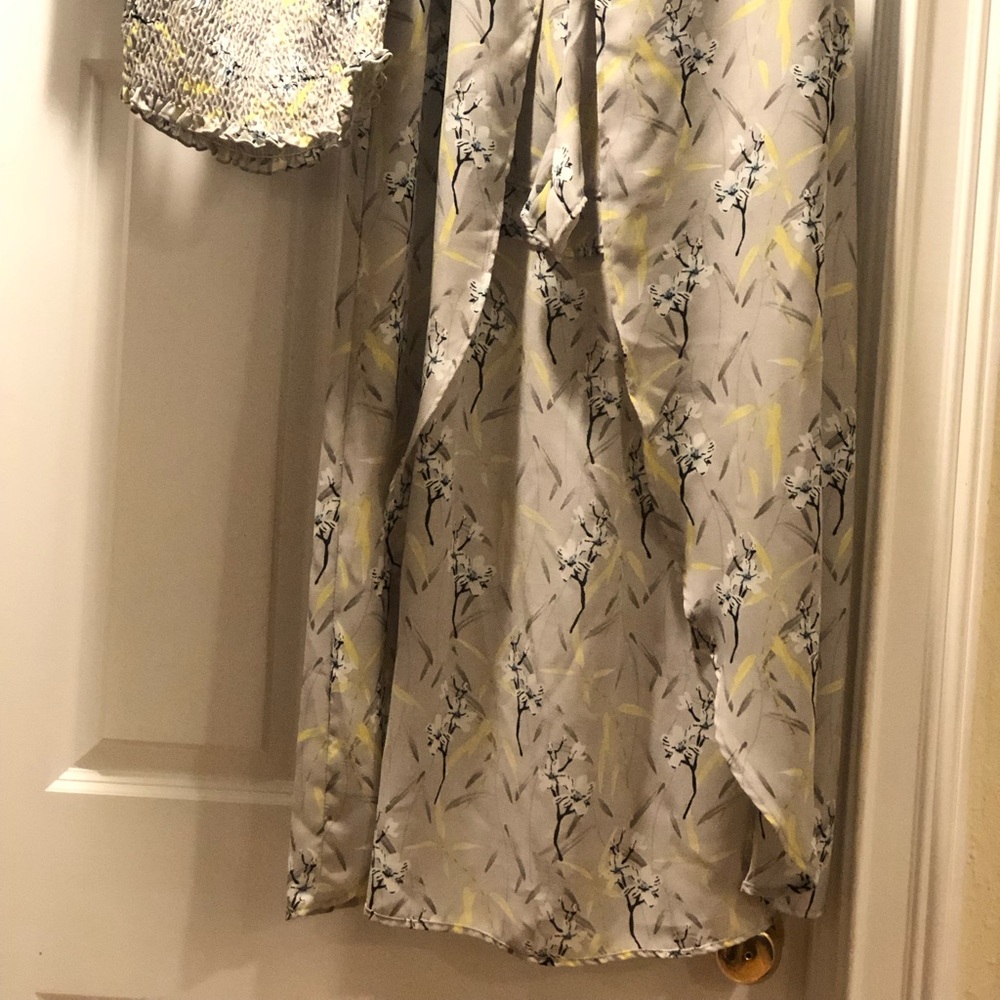 Two Piece Set - Picture 4 of 4